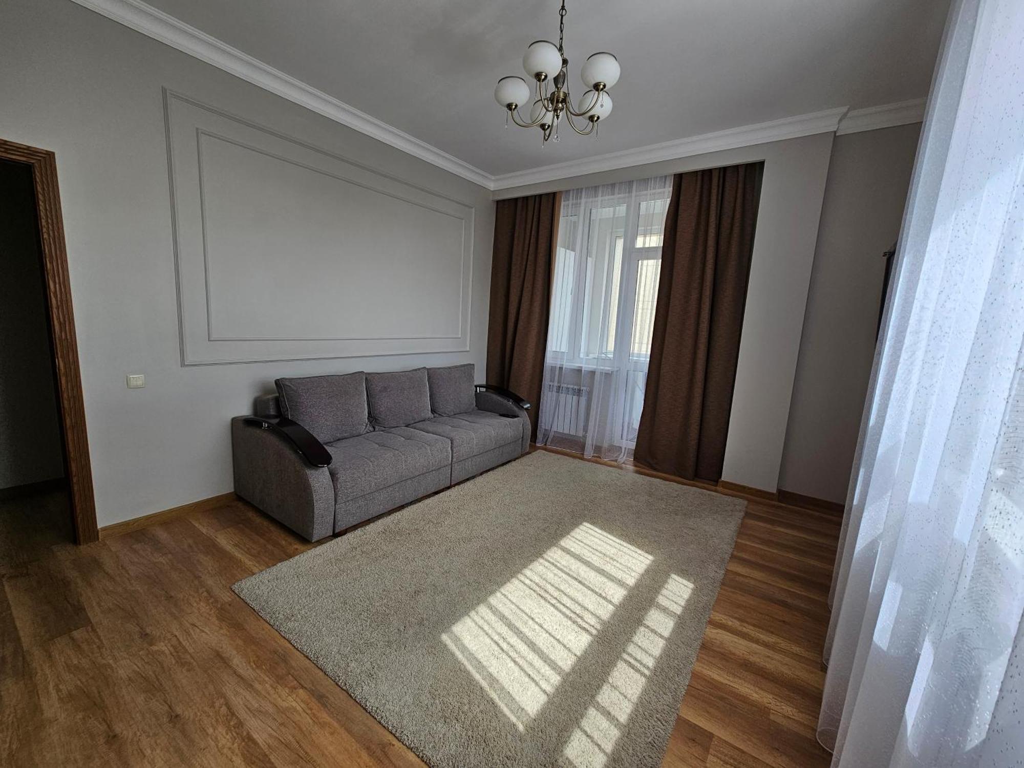 Ernaz Plus Apartments-Expo-Boulevard Астана Екстер'єр фото